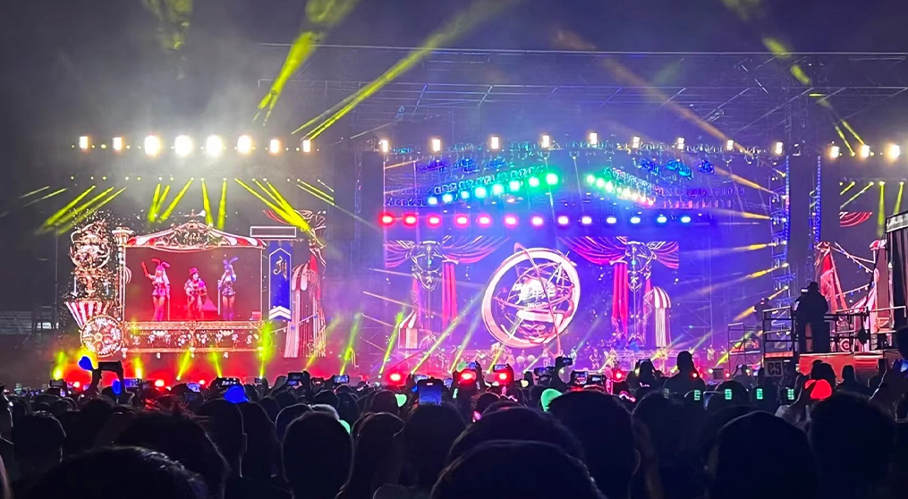 金年会LED冰屏和荧光棒系列产品“嗨爆”周杰伦悉尼演唱会！