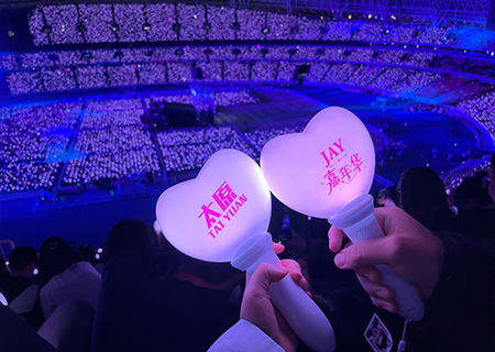 金年会透明屏和荧光棒引爆周杰伦太原演唱会（第三场）