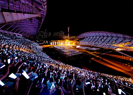 金年会LED透明屏助力张韶涵泉州演唱会震撼开唱