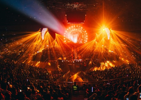 金年会LED显示屏闪耀痛仰乐队天津演唱会